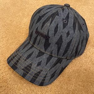 Ivy Park X Adidas baseball cap.